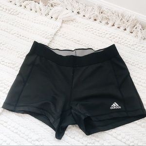 ADIDAS flexiable spandex material shorts